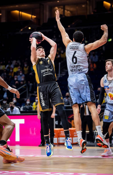 在季后赛舞 在季后赛舞